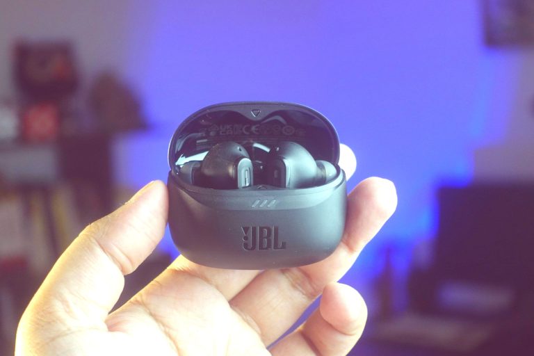 whizzier best TWS earbuds with ANC